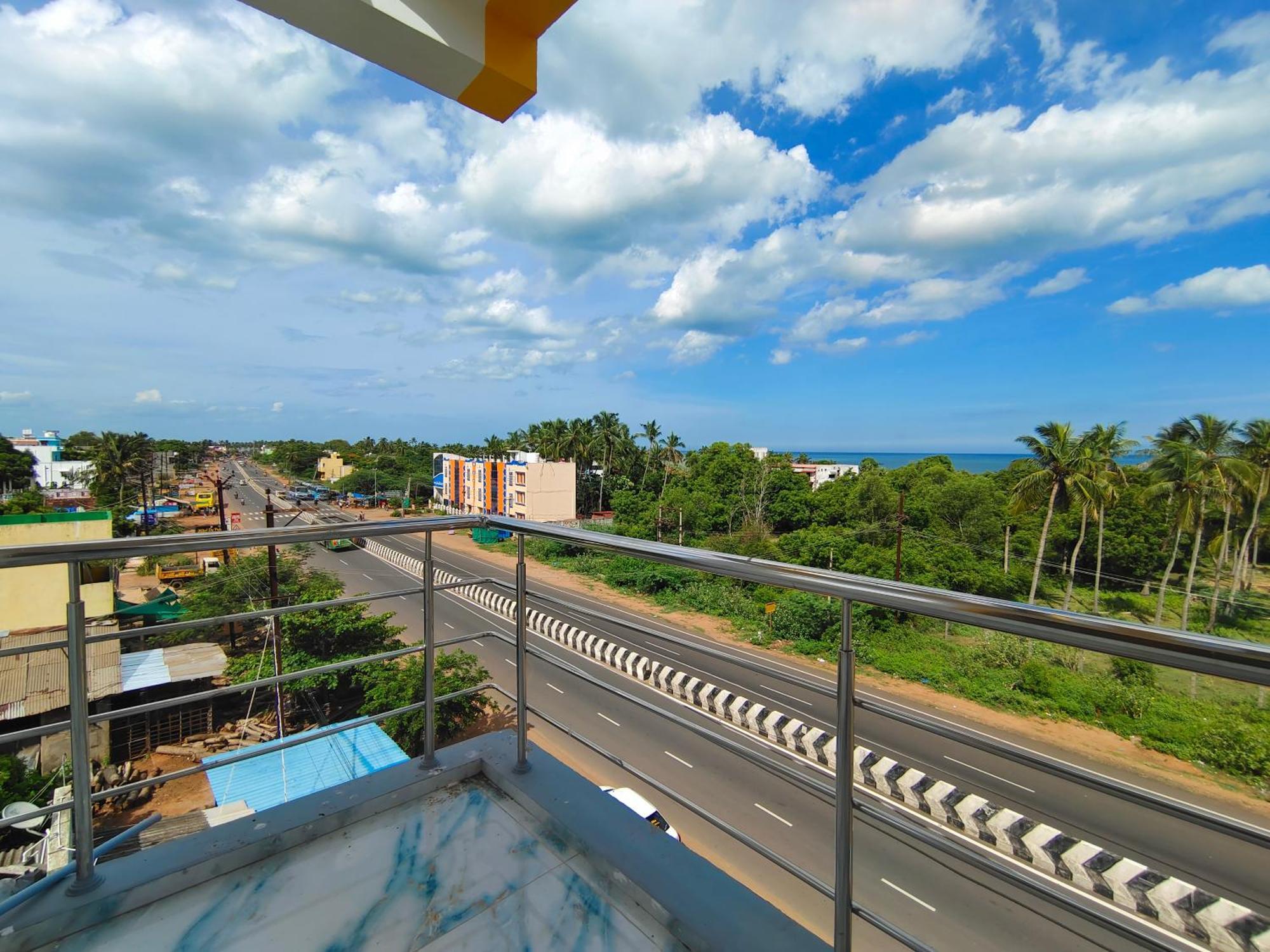 De Lumaa Beachside Stay Puducherry Zewnętrze zdjęcie